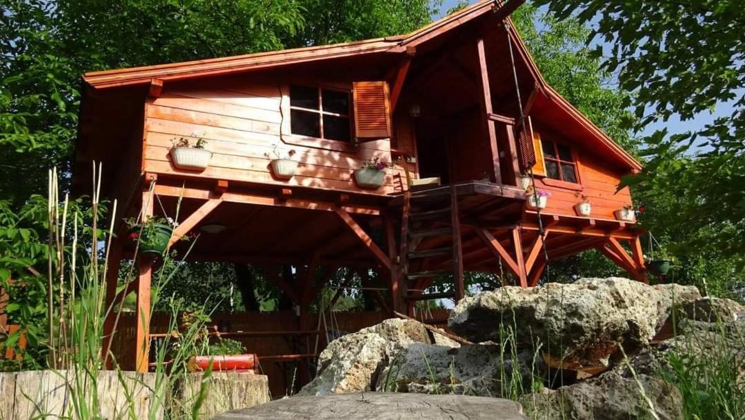 Holiday Vendeghaz Es Szabadidokert Jardanhaza Zewnętrze zdjęcie